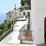 Gema Positano